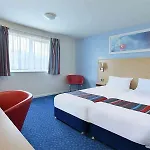 Travelodge Peterborough Eye Green