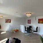 Central Newly Built 2 Bed Duplex Penthouse With Free On-Site Gated Parking, Lift Access, Self Check-In, Super Fast Wifi, Two Cathedral View Terraces & Sleeps 6