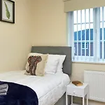 Kiln - Beautiful 4 Bedroom House With Parking!