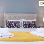 Long Stays 30Pct Off - Spacious 4Bed - Sports Channels - Parking By Klarok Short Lets & Serviced Accommodation