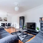 Lyvelly Gardens By Incredible Stay