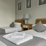 Aragon House