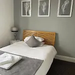 Aragon House
