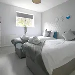 Emerald House Leisure & Contractors
