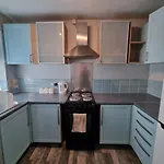 Studio For Young Professionals Needing To Stay In Peterborough