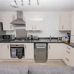 1 Bedroom Flat In Peterborough City Centre