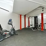Bayard Apartments - 2 Bed Apartment Contractors Welcome