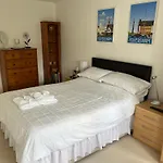 Hampton Vale, Peterborough Lakeside Large Double Bedroom With Own Bathroom