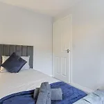 The Royal Lakeview