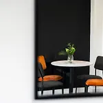 Superior 1-Bed Apartment With 2 Sofa Beds Sleeps 6