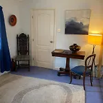 Beautiful Private Room With Kingsize Bed And Large Private En-Suite