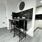High Spec Apartment On London Road By Reo Homes