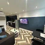 Kgh Apartments