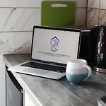 Cb Stays - Private Rooms With Ensuite And Kitchenette In Peterborough
