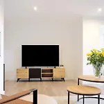 Bluebell House Retreat In Peterborough