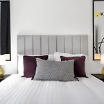 Super King Suite Large 3 Bed Amenities Long Term