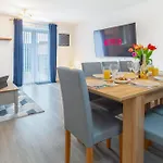 Modern 4-Bedroom Contractor House In Hampton Near Pubs And Restaurants With Free Wifi - Managed By Your Lettings Short Lets & Serviced Accommodation Peterborough