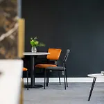Newark House Premium Apartments With Sofa Beds - Wifi - Free Parking - Perfect For Contractors!