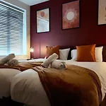 City Center 1 Bed Flat