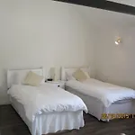 Barn Lodge
