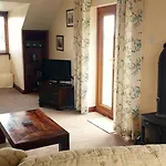 Highfields Cottage
