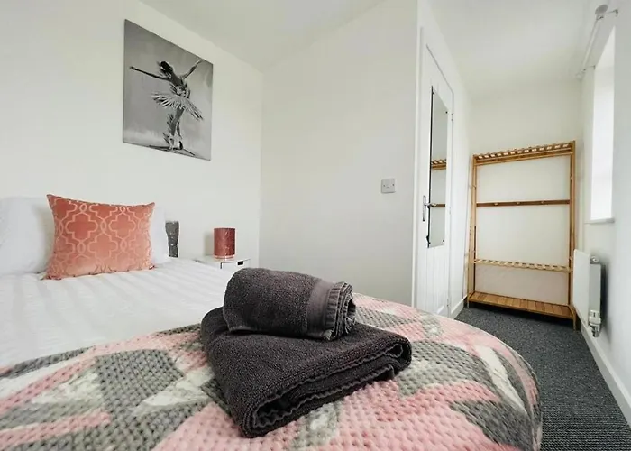 Nero Place By Incredible Stay