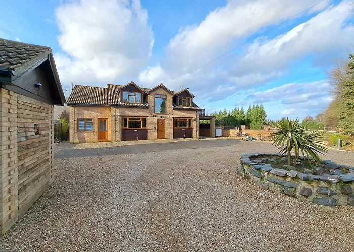 Countryside Lodge