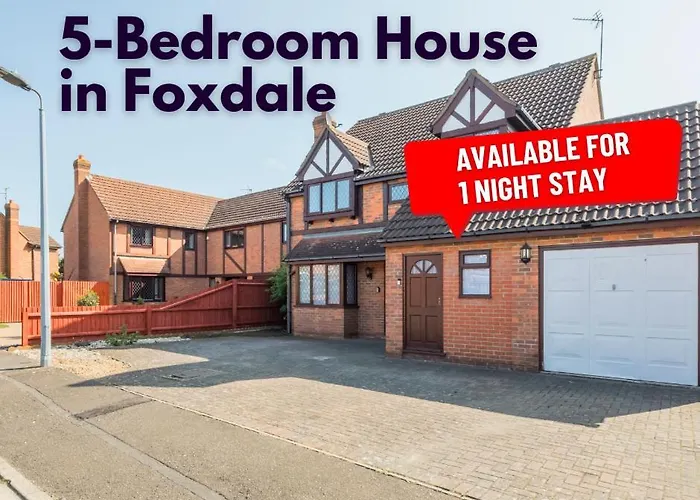 Cb Stays -5 Bedroom House In Foxdale Peterborough