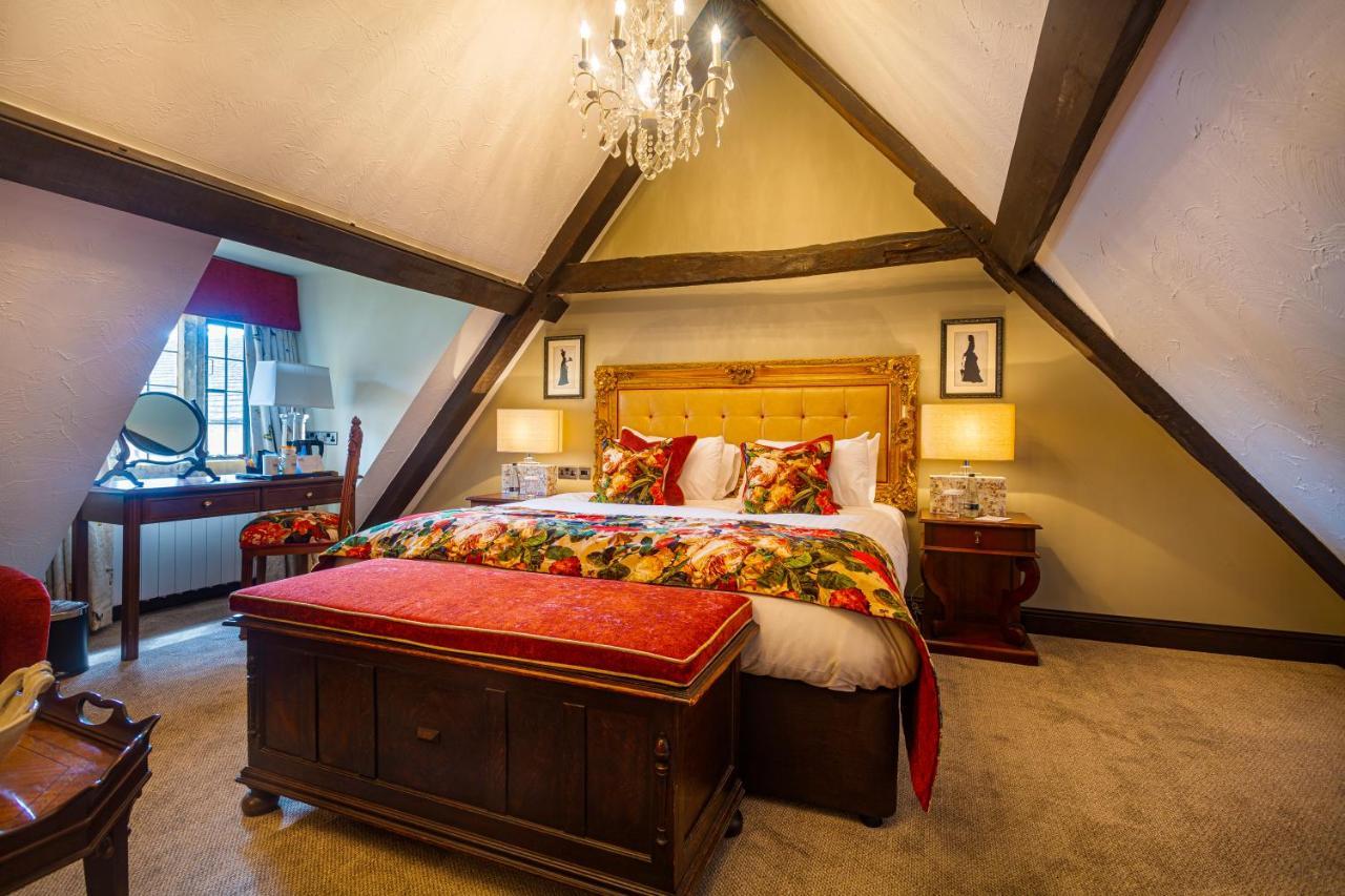 The Bell Inn, Stilton, Cambridgeshire Hotel