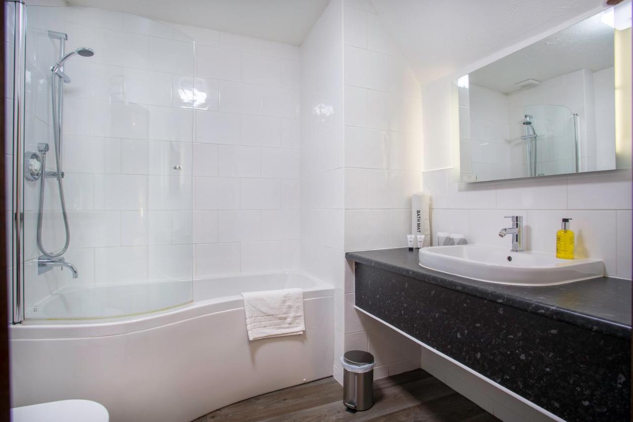 The Bell Inn, Stilton, Cambridgeshire 4*