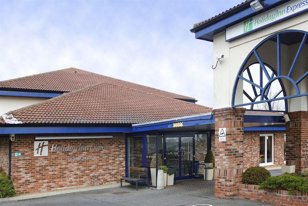 Express By Ihg 3*