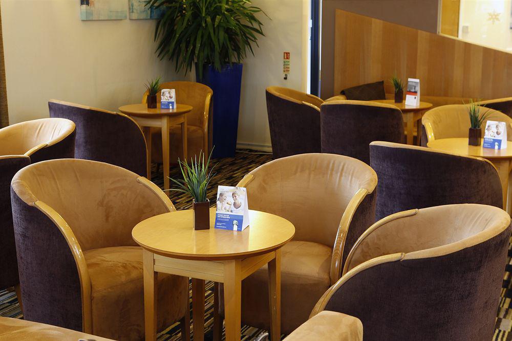 Express By Ihg 3* Peterborough