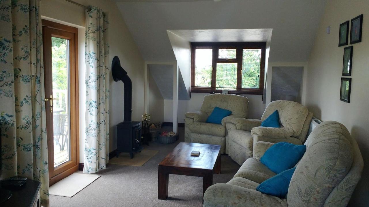 Highfields Cottage * Peterborough