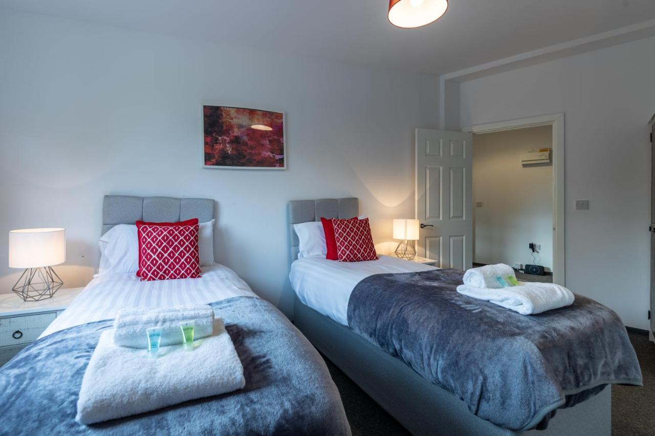 The Eldern - Spacious, Netflix, Free Parking, Close To A1
