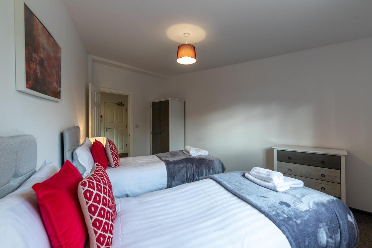 The Eldern - Spacious, Netflix, Free Parking, Close To A1