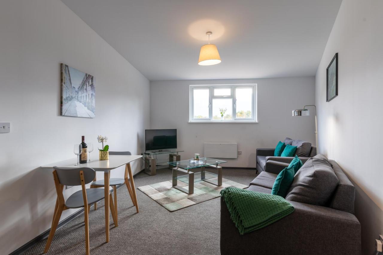 The Eldern - Spacious, Netflix, Free Parking, Close To A1 * Peterborough