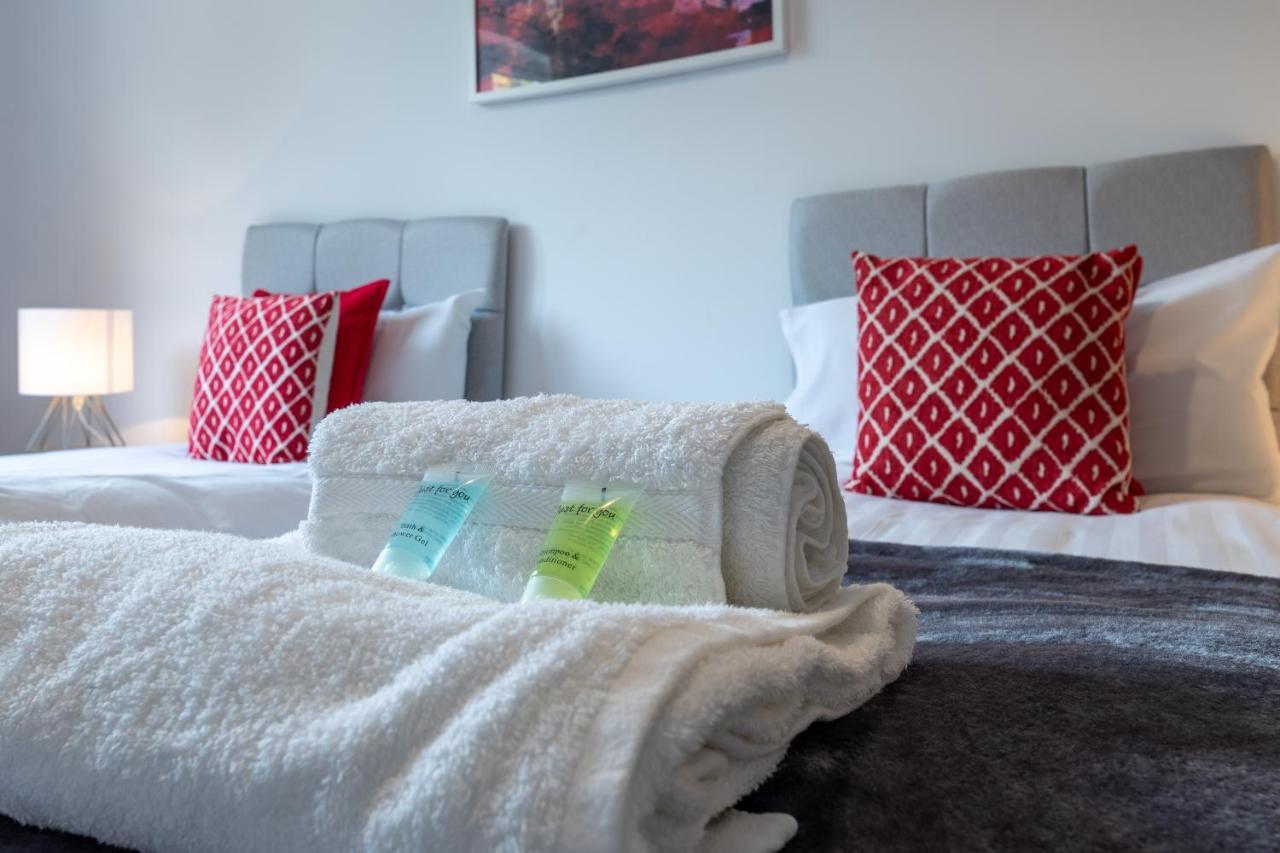Apartment The Eldern - Spacious, Netflix, Free Parking, Close To A1 Peterborough