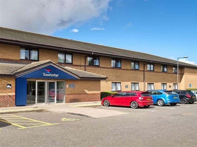 Travelodge Eye 3*