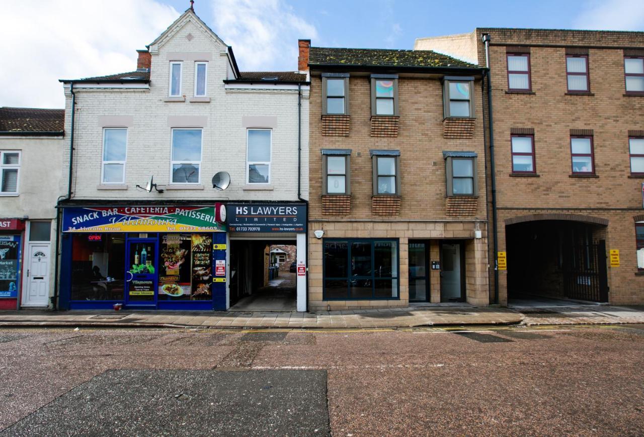 Kvm - - Contractors - Town Centre By Kvm * Peterborough