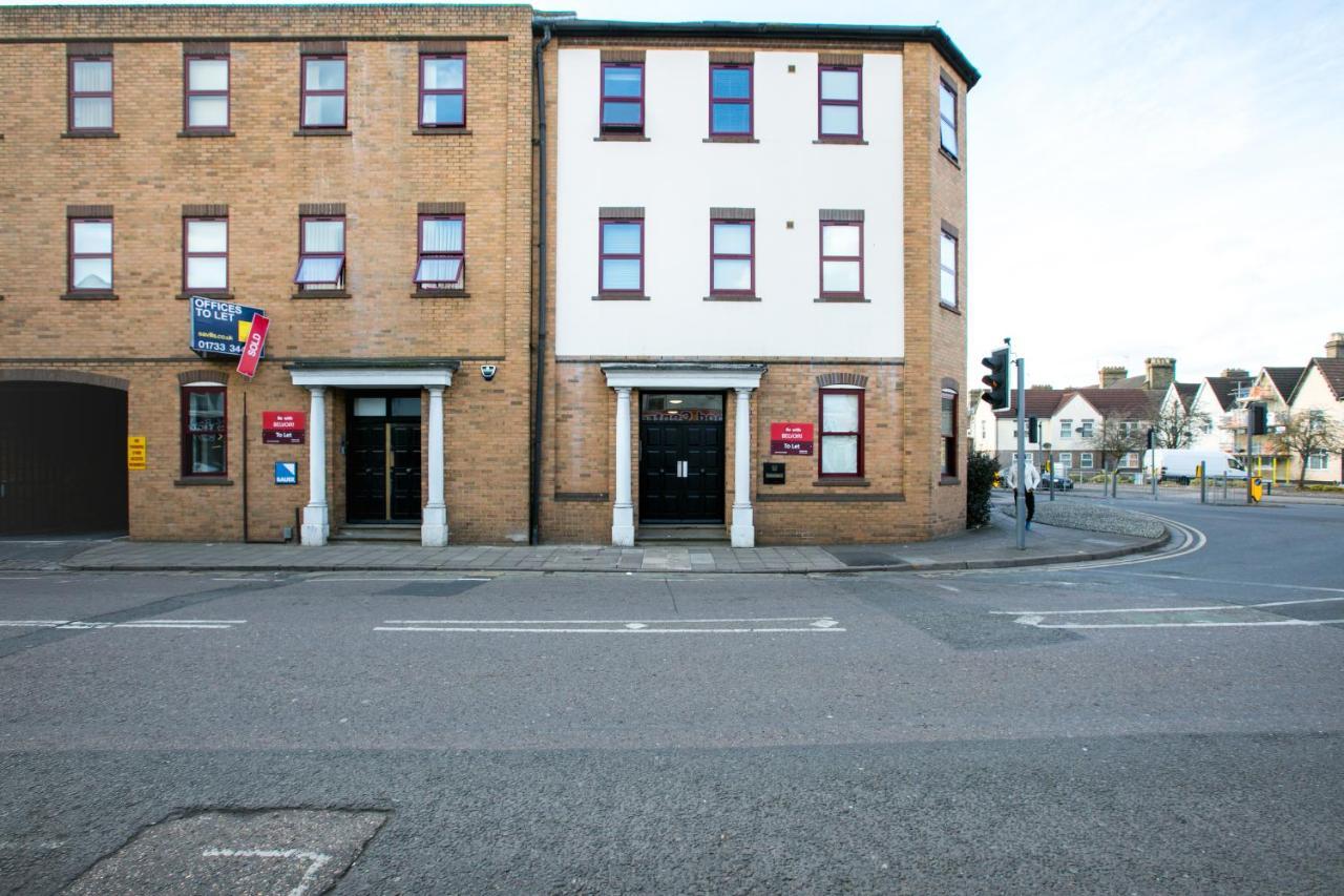 Kvm - - Contractors - Town Centre By Kvm Apartment Peterborough