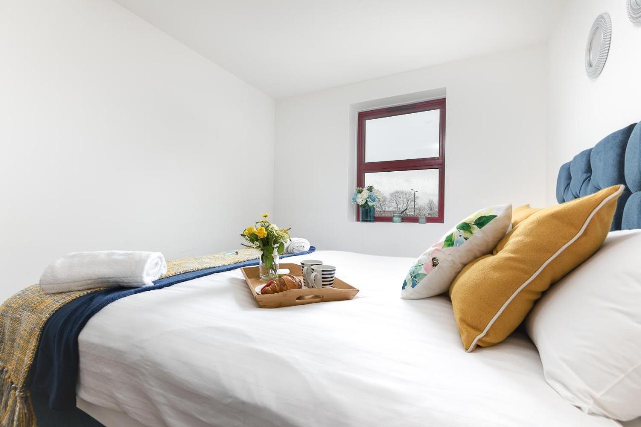 Apartment Kvm - - Contractors - Town Centre By Kvm