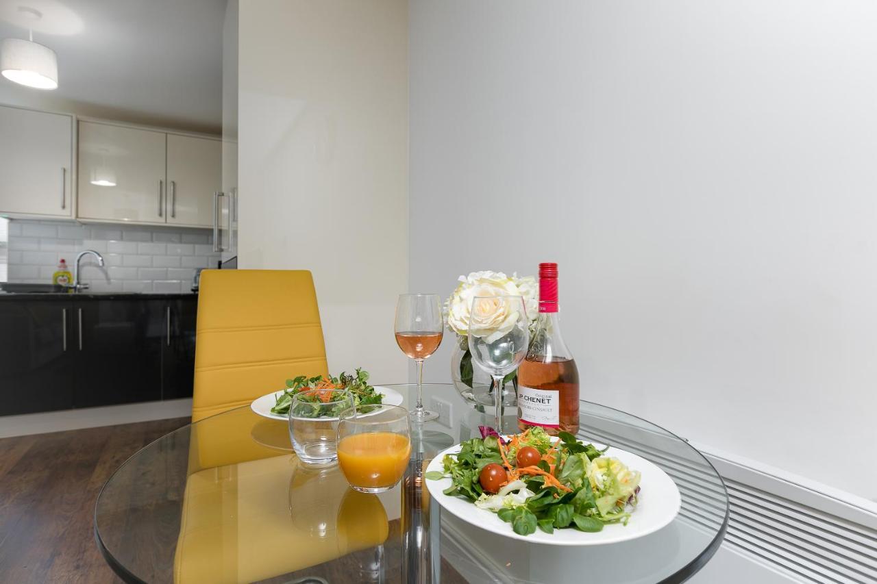 Kvm - - Contractors - Town Centre By Kvm Apartment Peterborough