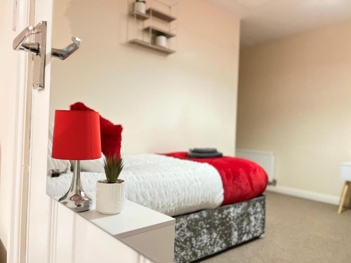 Holiday home Jupiter Coach House By Incredible *