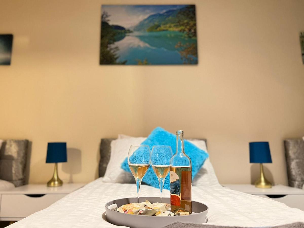 Holiday home Jupiter Coach House By Incredible Peterborough