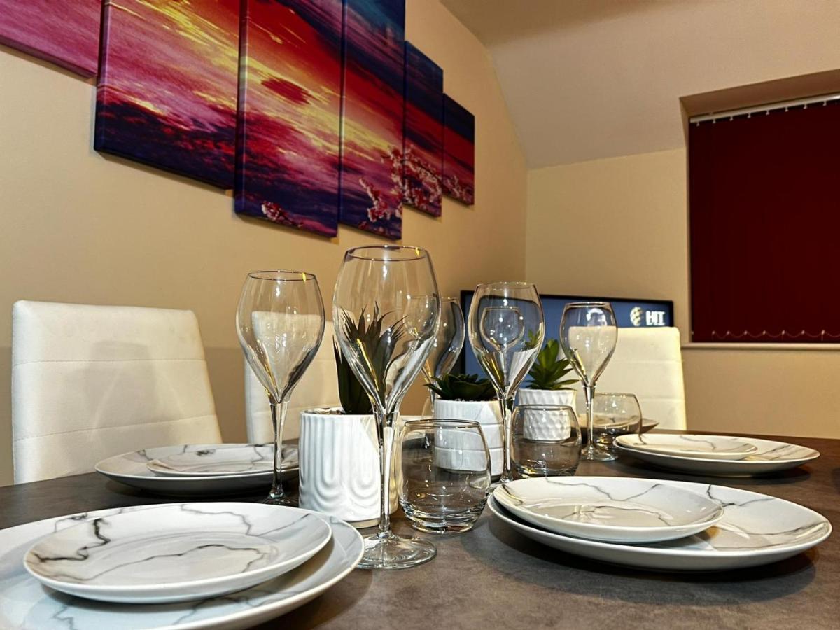 Holiday home Jupiter Coach House By Incredible *