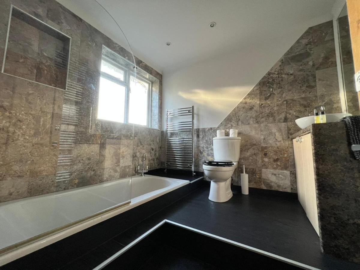 The Fulbridge By Incredible Holiday home *