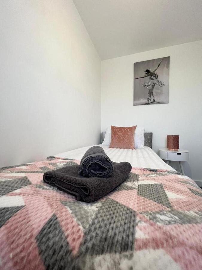 Nero Place By Incredible * Peterborough