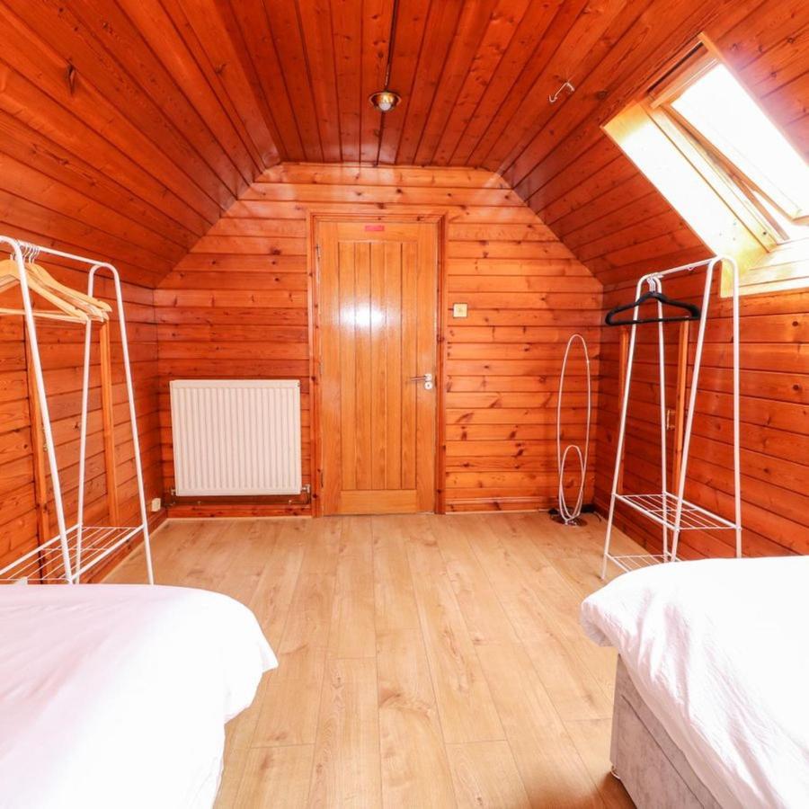 Holiday home Lion's Gate By Incredible Ltd Peterborough