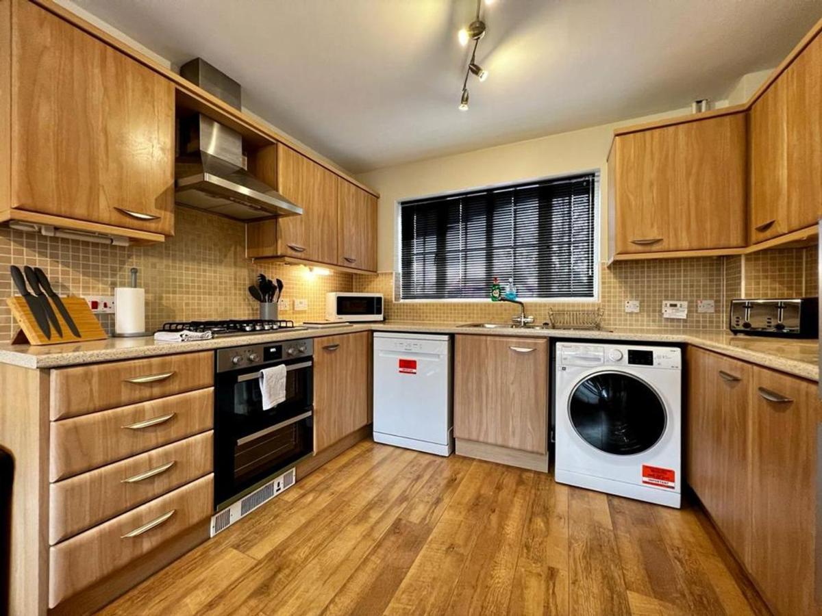 Holiday home Deer Valley By Incredible Peterborough