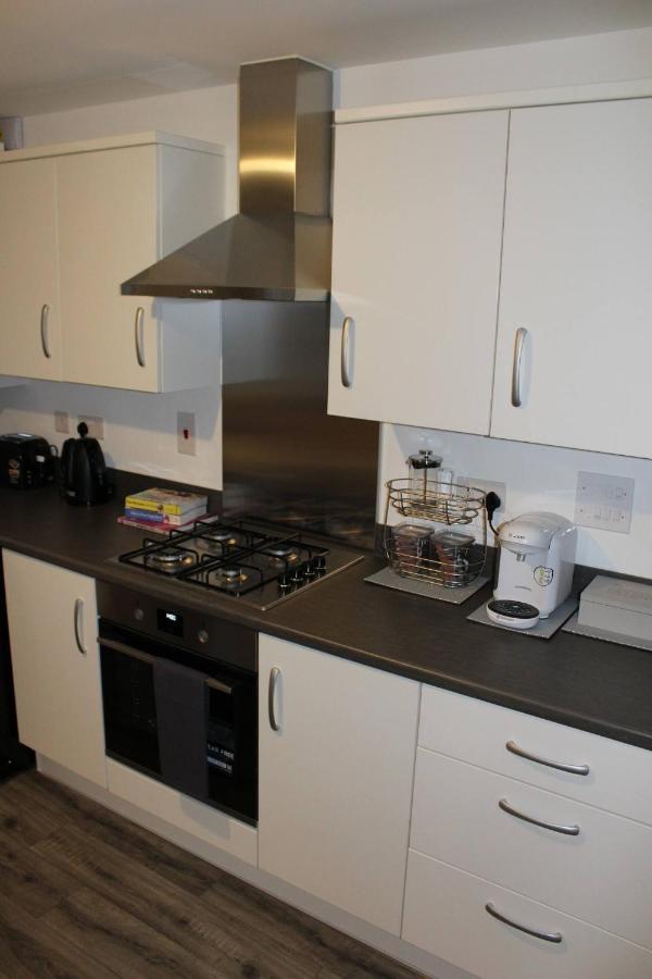 Penelope Maison - London In 50 Mins, Free Parking, 1 Bdrm Holiday home